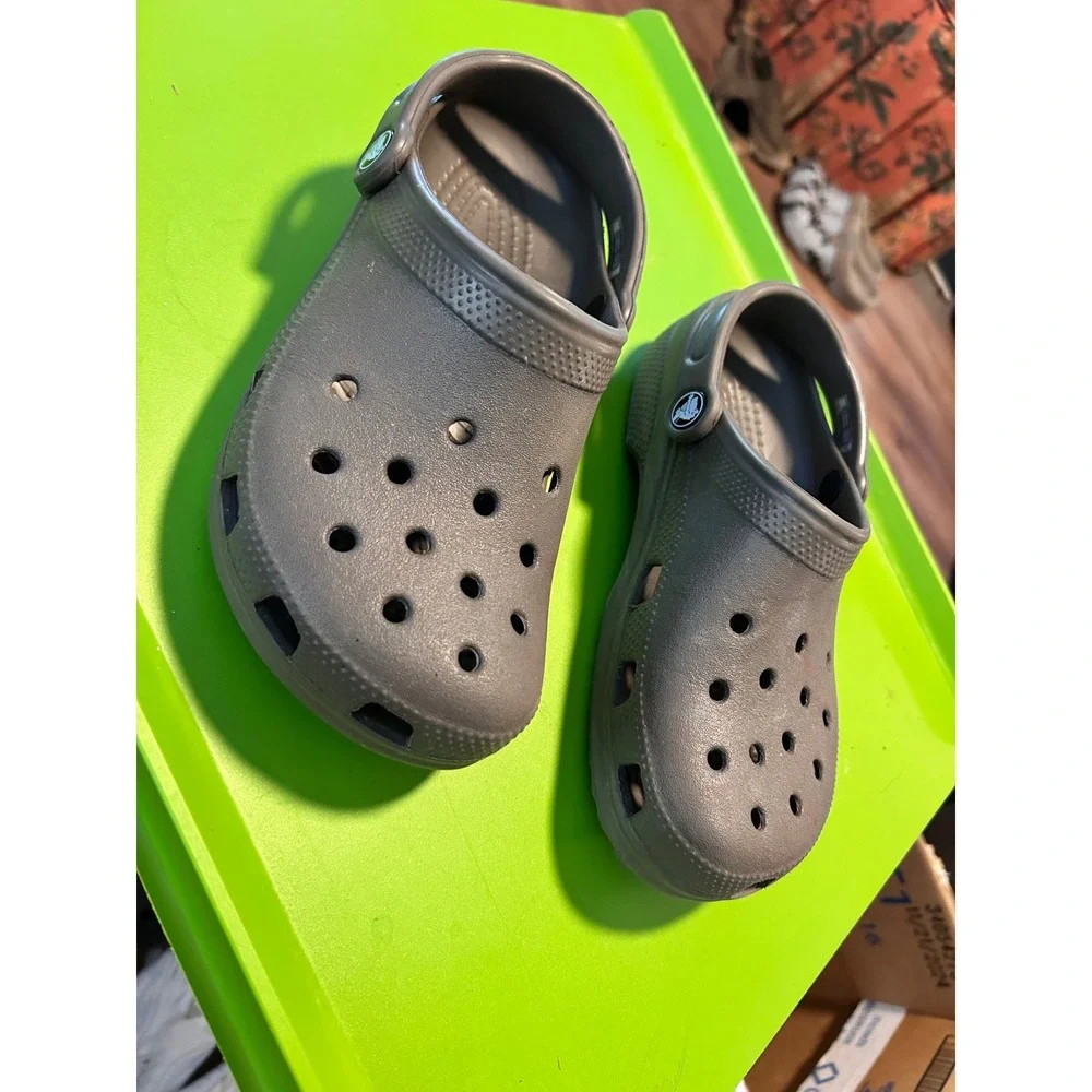 Crocs Classic Clog Kids Slate Grey Slip On Comfort Water Shoes Size J6 8 M6 W8